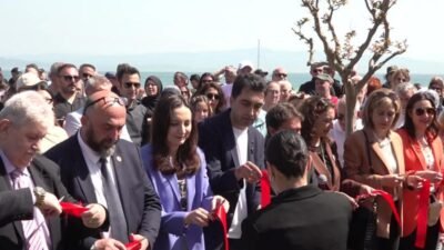 Tuzla Belediyesi, Yeşil Kıyı Parkı'nı kapsamlı yenileme çalışmalarının ardından Anneler