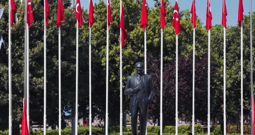 Tuzla'da 19 Mayıs Atatürk’ü Anma, Gençlik ve Spor Bayramı etkinlikleri