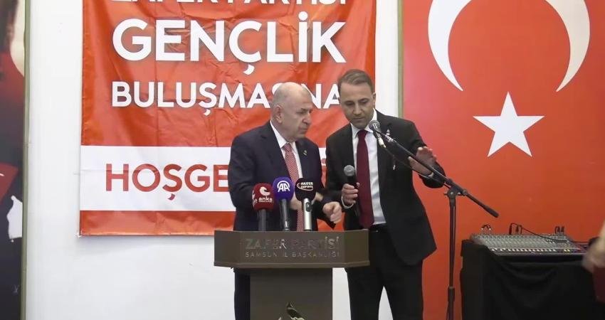 Zafer Partisi Genel Başkanı Ümit Özdağ, "Staj adı altında gençlerimizin