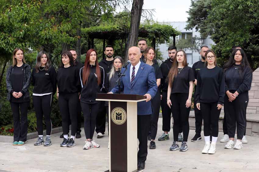 Yenimahalle’de 19 Mayıs coşkuyla kutlandı Yenimahalle Belediyesi, 19 Mayıs Atatürk’ü Anma, Gençlik ve Spor Bayramı'nın