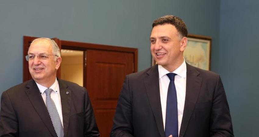 Yunanistan Denizcilik Bakanı Vasilis Kikilias, Türk balıkçıların “yasadışı avcılık yaptığı”