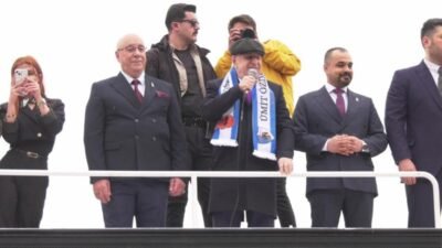 Zafer Partisi Genel Başkanı Ümit Özdağ, "Türk milletinden toprak talep edenlerin