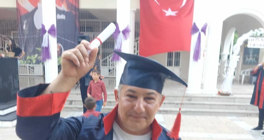 Kırıkkale'den çalışmak için Marmaris'e gelen 50 yaşındaki Serkan Bodur, Marmaris
