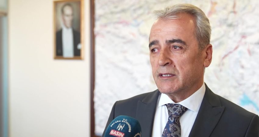 ABB, yaz aylarında artış gösteren sivrisinek ve karasineklere karşı kent
