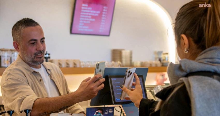 Kuşadası Belediyesi’nin ilçe sakinlerinin çeşitli avantajlardan yararlanması için yaşama geçirdiği
