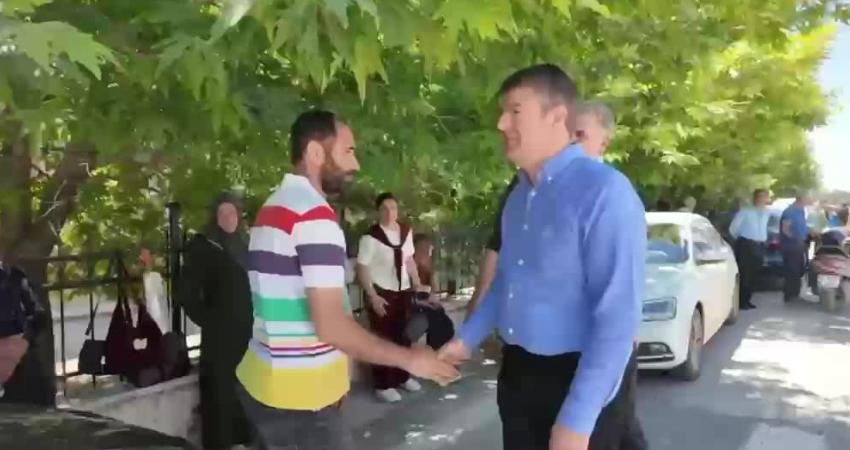 Adıyaman Belediye Başkanı Abdurrahman Tutdere, Yükseköğretim Kurumları Sınavı’na (YKS) giren