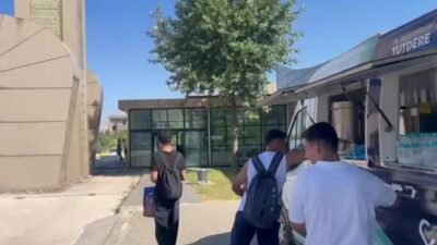 Adıyaman Belediyesi, Yükseköğretim Kurumları Sınavı (YKS) öncesinde öğrencilere ücretsiz su,
