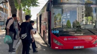 Adıyaman Belediyesi, hafta sonu gerçekleştirilecek Yükseköğretim Kurumları Sınavı’na (YKS) girecek