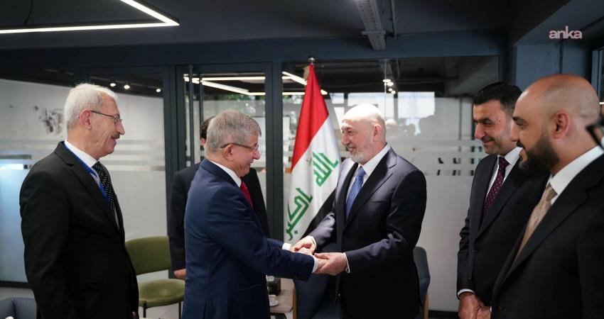 Gelecek Partisi Genel Başkanı Ahmet Davutoğlu, Irak temasları kapsamında Irak