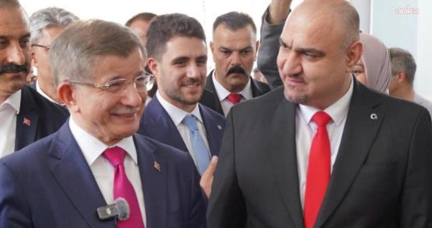 Gelecek Partisi Genel Başkanı Ahmet Davutoğlu, Kerkük Valisi Mehmet Seman