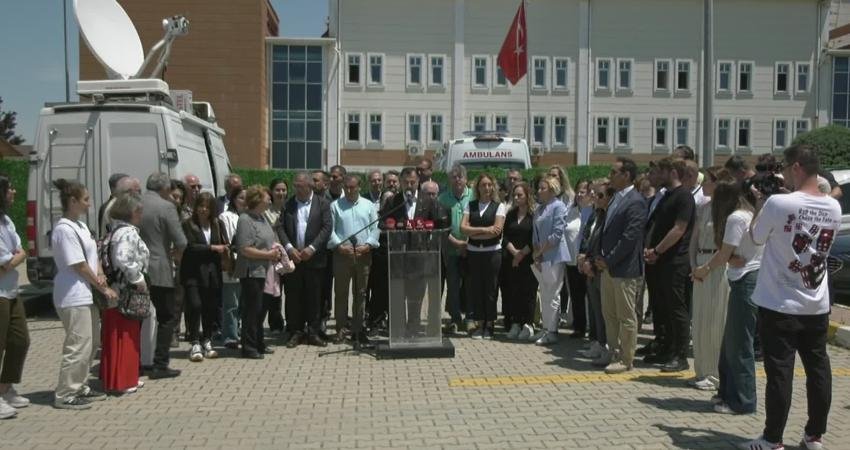 Aile Dayanışma Ağı'nın 35 buluşması Silivri'de gerçekleştirildi. Buluşmada konuşan Dilek