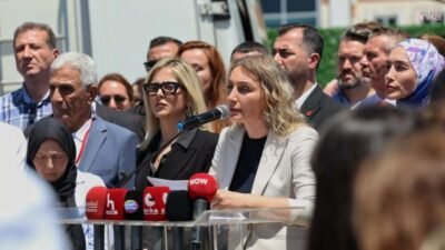 Aile Dayanışma Ağı, "Babalar Günü" dolayısıyla yayımladığı mesajında, "Babalar evlatlarına,