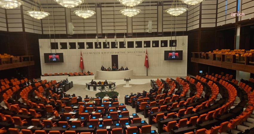 TBMM Genel Kurulu’nda, AK Parti Grubu’nun, Meclis’in çalışma takvimi ve gündemine