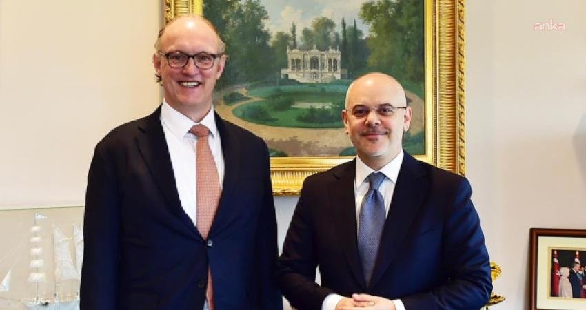 Cumhurbaşkanı Dış Politika ve Güvenlik Başdanışmanı Akif Çağatay Kılıç, Hollanda