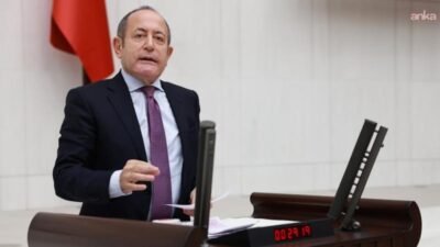 Eski CHP Grup Başkanvekili Akif Hamzaçebi, "Seçilen kişiler arınma amacıyla