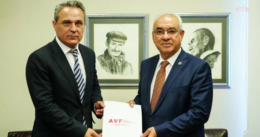 Alevi Vakıfları Federasyonu Genel Başkanı Haydar Baki Doğan, cemevlerinin ibadethane