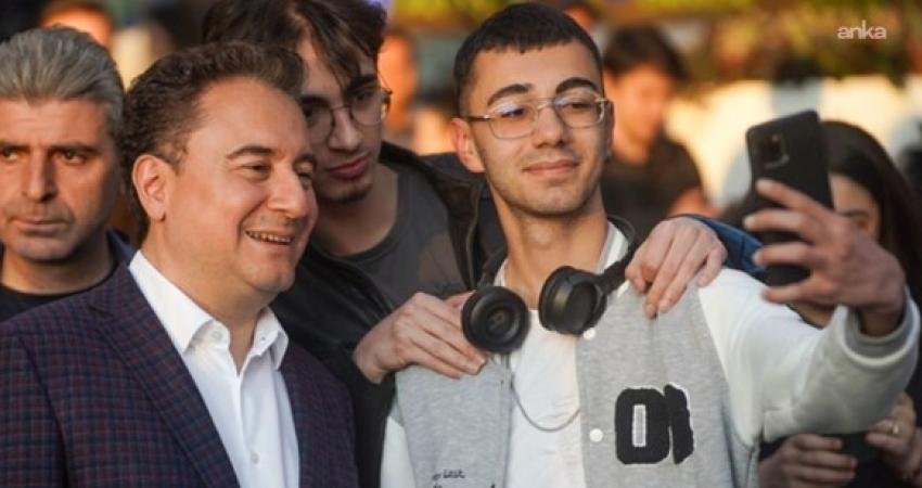 DEVA Partisi Genel Başkanı Ali Babacan, "Büyük bir emekle YKS'ye