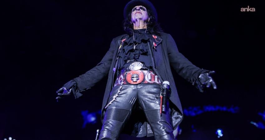 Rock müziğin yaşayan efsanelerinden Alice Cooper, İstanbul Life Park'ta, farklı