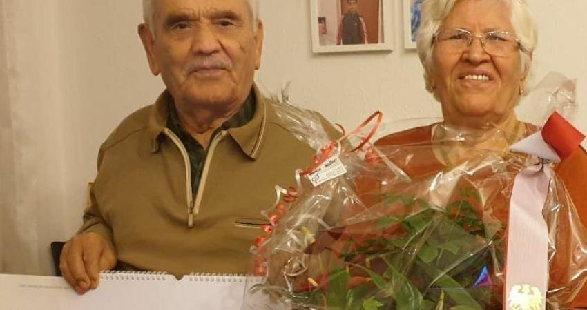 Almanya Cumhurbaşkanı Frank-Walter Steinmeier, Nürnberg’de yaşayan Hüseyin ve Nazife Arslan