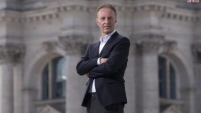Almanya Sosyal Demokrat Parti (SPD) Federal Meclis Milletvekili Macit Karaahmetoğlu,