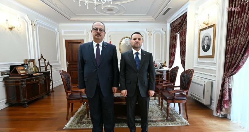 Ankara Valisi Yakup Canbolat, Adalet Bakanı Akın Gürlek'i ziyaret etti.