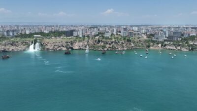 Antalya Büyükşehir Belediyesi’nin, denizleri korumak ve gelecek kuşaklara daha temiz