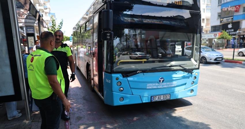 Antalya Büyükşehir Belediyesi, yaz aylarında vatandaşların toplu ulaşımda konforlu yolculuk