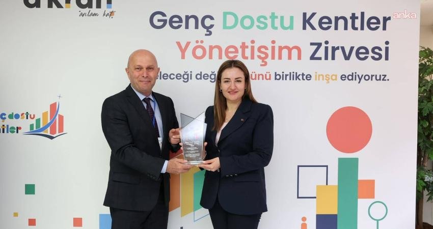 Antalya Büyükşehir Belediyesi, gençlere yönelik yürüttüğü projeler, genç dostu kent