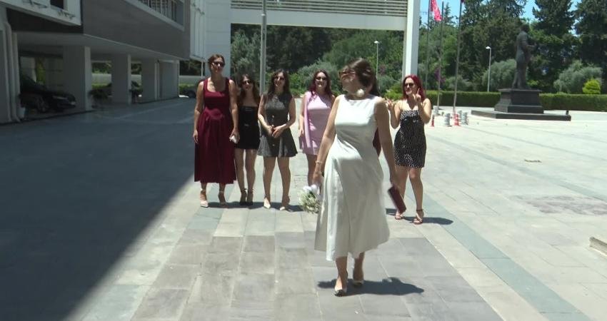 Antalya Büyükşehir Belediyesi nikah salonlarında 06.06.2026 yoğunluğu yaşandı. Nikah randevularını