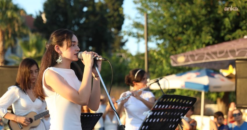 Antalya Büyükşehir Belediyesi İsmail Baha Sürelsan Konservatuvarı, Hıdırlık Kulesi’nin tarihi