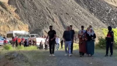 Artvin'in Şavşat ilçesinde 15 Haziran'da kamyonun dereye devrilmesi sonucu akıntıya