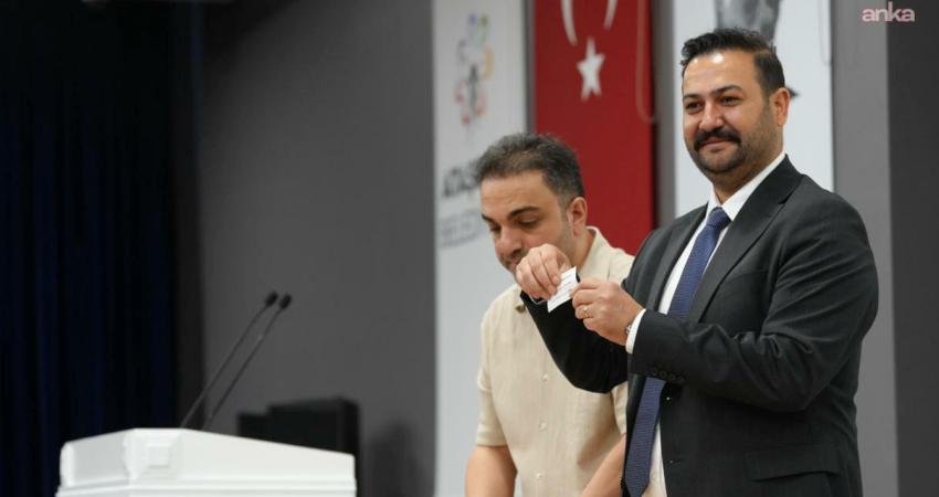 Ataşehir’de yürütülen yerinde kentsel dönüşüm projesi kapsamında hak sahibi 8