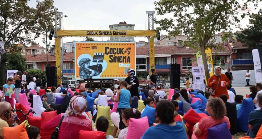 Ataşehir Belediyesi, "Parkta Sinema Günleri" etkinliğiyle 6 Temmuz-3 Eylül 2026