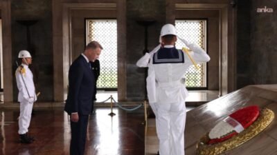 Avrupa Birliği (AB) Büyükelçisi Aivo Orav, Anıtkabir’i ziyaret ederek Atatürk’ün mozolesine