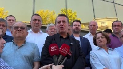 Aydın Büyükşehir Belediye Meclisi’nde toplantı öncesi zabıta ekipleri ile Efeler