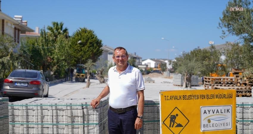 Ayvalık Belediyesi, yol, kaldırım, meydan ve çevre düzenlemelerini kapsayan yaklaşık