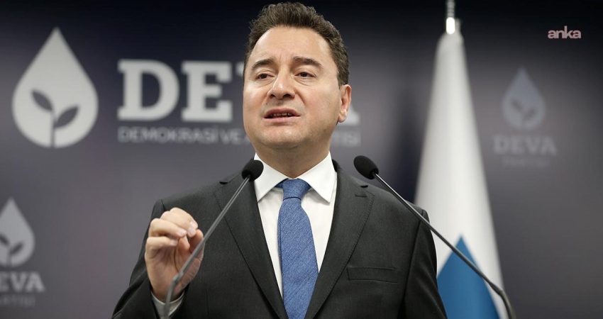 DEVA Partisi Genel Başkanı Ali Babacan, 10 Muharrem dolayısıyla yayımladığı
