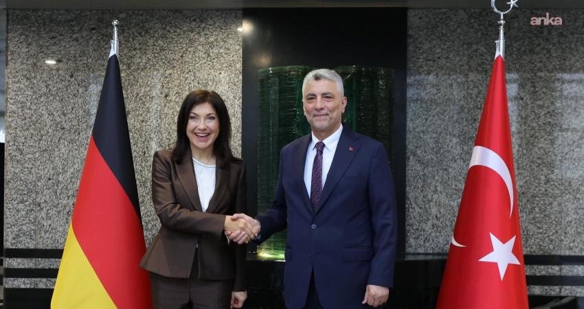 Ticaret Bakanı Ömer Bolat, Almanya Ekonomi ve Enerji Bakanı Katherina