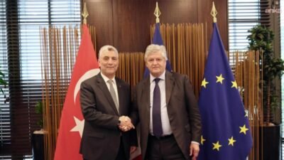 Ticaret Bakanı Ömer Bolat, OECD Bakanlar Konseyi Toplantısı kapsamında bulunduğu