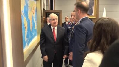 Milli Savunma Bakanı Yaşar Güler, Hava Kuvvetleri Komutanlığı'nın kuruluş yıl