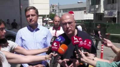 CHP İzmir Milletvekillleri Murat Bakan ve Deniz Yücel, Seferihisar Belediye
