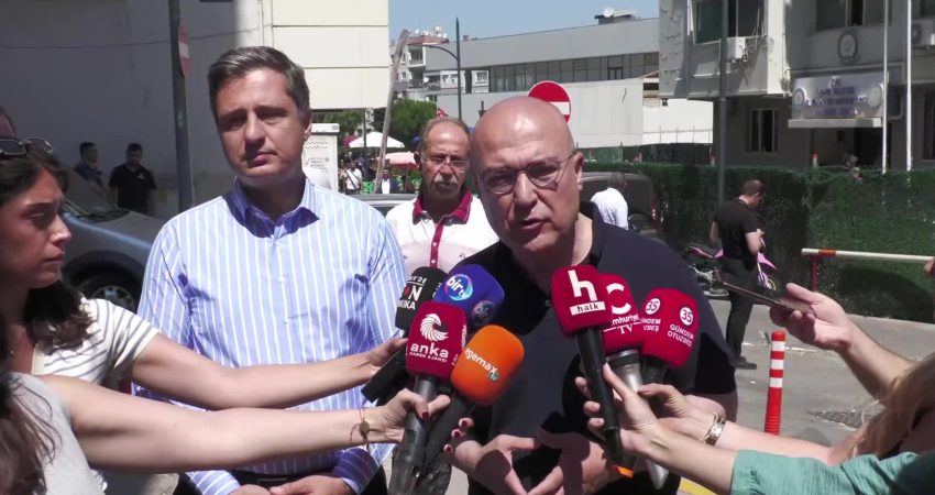 CHP İzmir Milletvekillleri Murat Bakan ve Deniz Yücel, Seferihisar Belediye