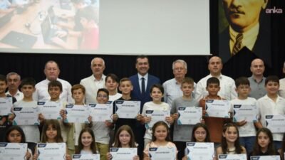 Balıkesir Büyükşehir Belediyesi'nin TECH10 Teknoloji Eğitim Programı'nı tamamlayan Gönenli 288
