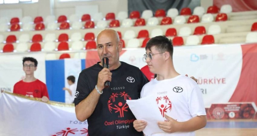 Balıkesir’in Edremit ilçesinde düzenlenen Özel Olimpiyatlar Türkiye Edremit Oyunları, 140