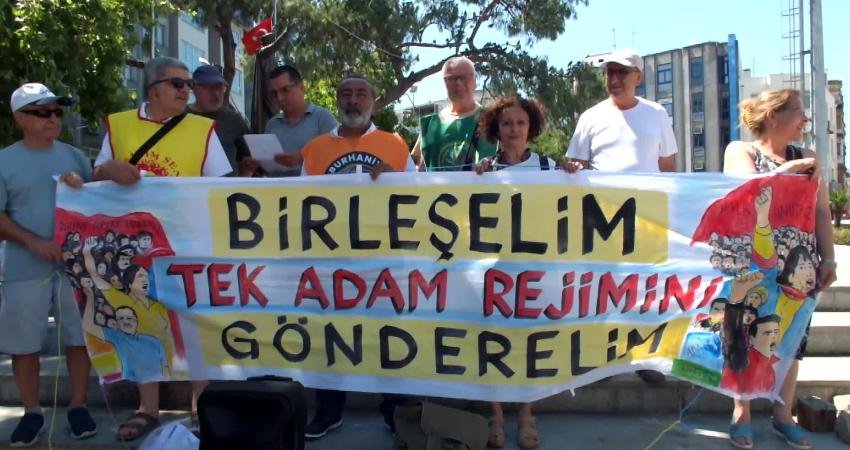 Balıkesir’de tutuklu gazetecilere destek eylemi Balıkesir’in Burhaniye ilçesinde sivil toplum kuruluşları, tutuklu gazetecilere destek eylemi