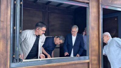 Bandırma Belediye Başkanı Dursun Mirza, yerel sanatçıların eserlerini sergileyebileceği ve