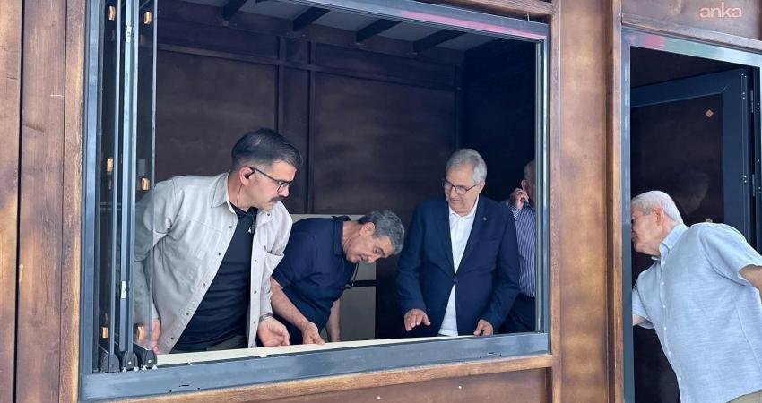 Bandırma Belediyesi’nin “Sanat Sokağı” projesinde çalışmalar sürüyor Bandırma Belediye Başkanı Dursun Mirza, yerel sanatçıların eserlerini sergileyebileceği ve