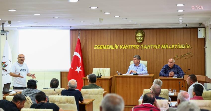 Burdur Belediye Başkanı Ali Orkun Ercengiz, Çatalpınar mevkiinde bulunan Oto