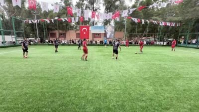 Bornova Belediyesi bünyesinde çalışan personelin bağlarını kuvvetlendirmek ve kurum içi