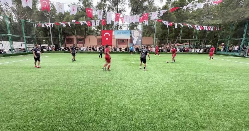 Bornova Belediyesi bünyesinde çalışan personelin bağlarını kuvvetlendirmek ve kurum içi